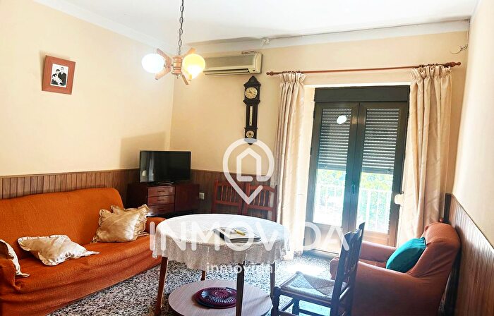 Casas en venta y pisos alquiler - 3
