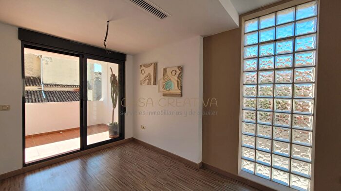 Casa en venta en Torrella, Valencia de 3 habitaciones