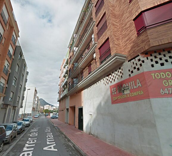 Casas en venta y pisos alquiler - 2