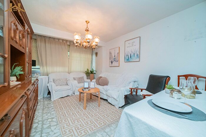 Piso en venta en Centro, Descubridores Escritores de 3 habitaciones