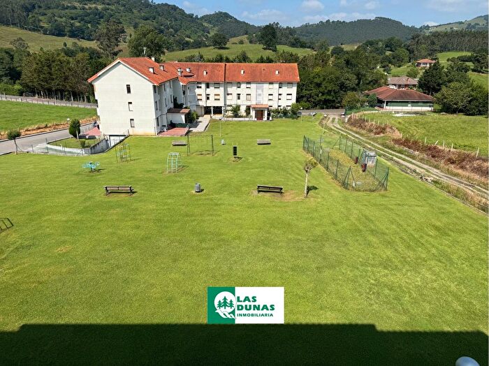 Piso en venta en Solórzano, Cantabria de 3 habitaciones
