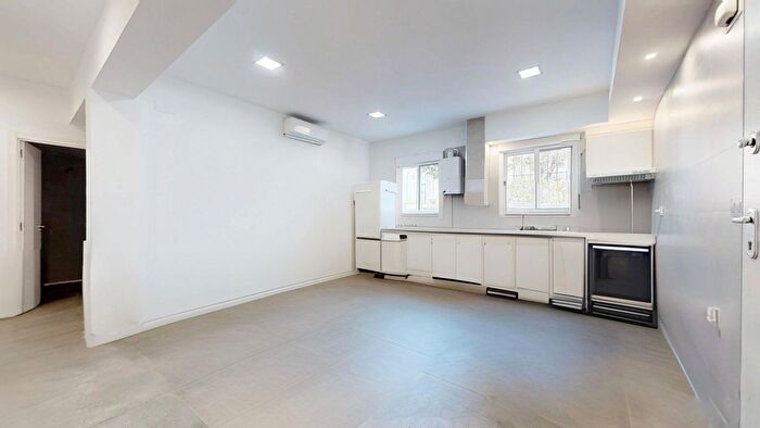 Piso en venta en Camins al Grau, Aiora de 4 habitaciones