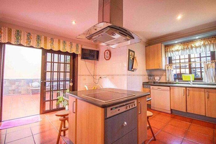 Casa en venta en Canarias, Santa Cruz de Tenerife de 4 habitaciones