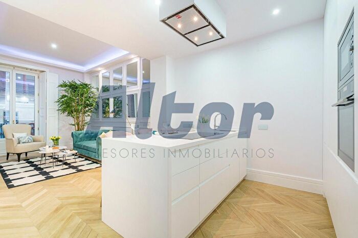 Casas en venta y pisos alquiler - 3