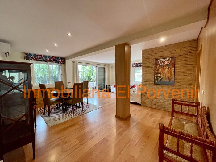 Casas en venta y pisos alquiler - 3