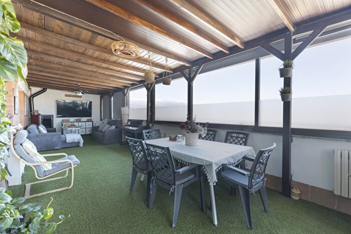 Piso en venta en San Cayetano, Churriana de la Vega de 3 habitaciones