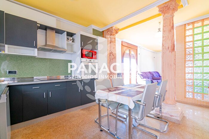Casas en venta y pisos alquiler - 3