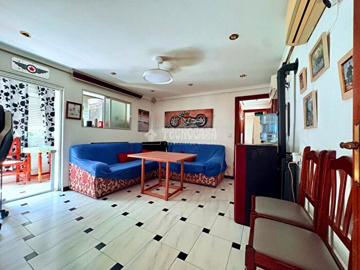 Casas en venta y pisos alquiler - 2