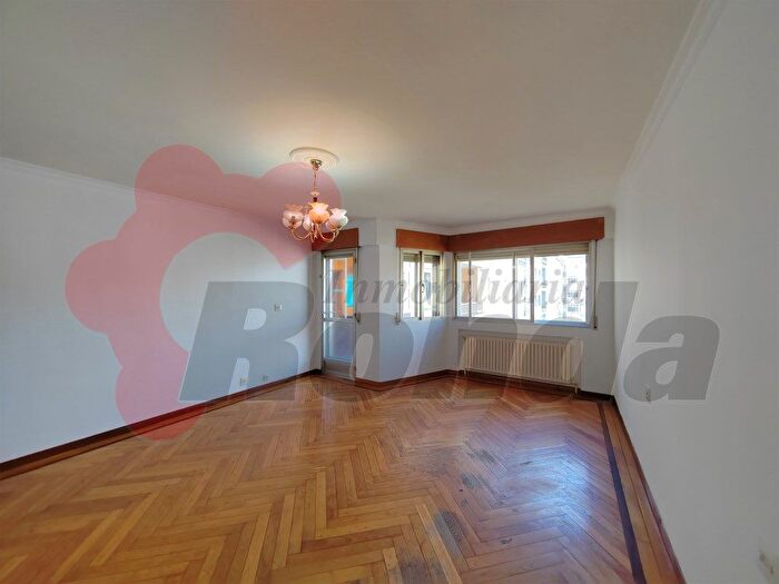 Piso en alquiler en A Milagrosa, Lugo Capital de 4 habitaciones