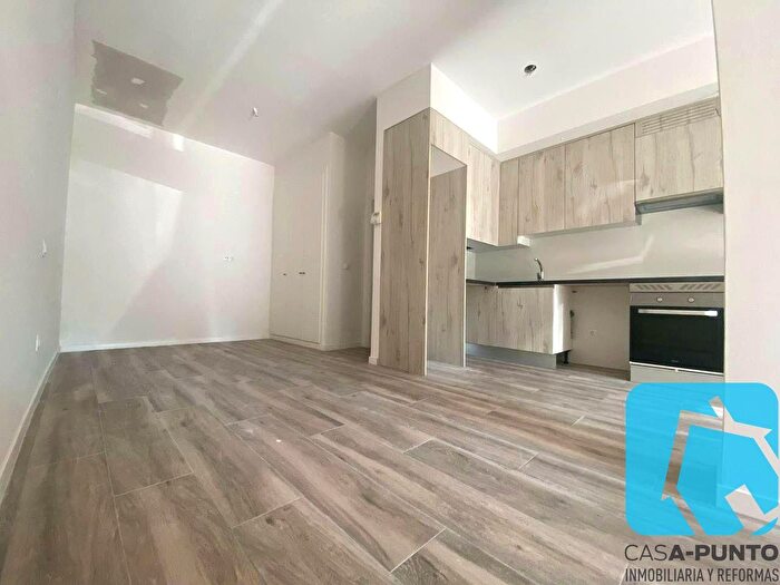 Piso en venta en Latina, Lucero de 2 habitaciones