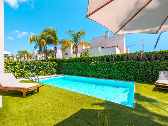 Casas en venta y pisos alquiler - 2