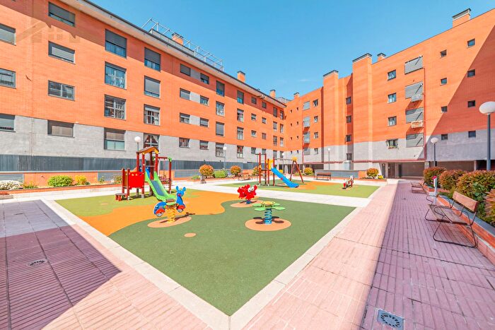 Piso en venta en San José Buenos Aires, Pinto de 3 habitaciones