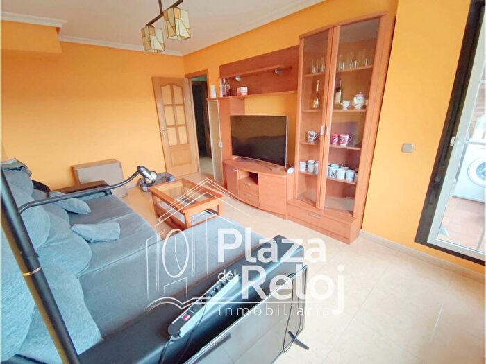 Casas en venta y pisos alquiler - 2