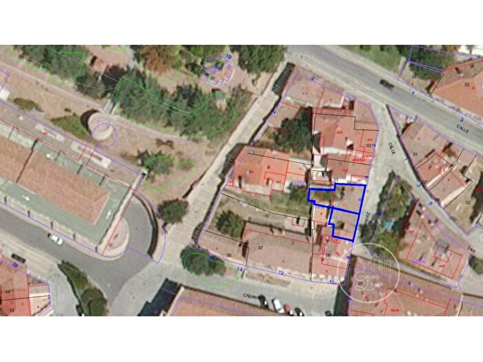 Casas en venta y pisos alquiler - 1