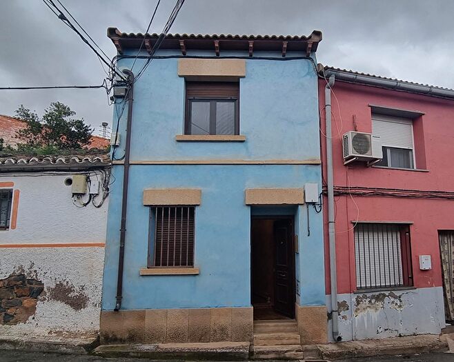 Casa en venta en Calatorao, Zaragoza de 5 habitaciones