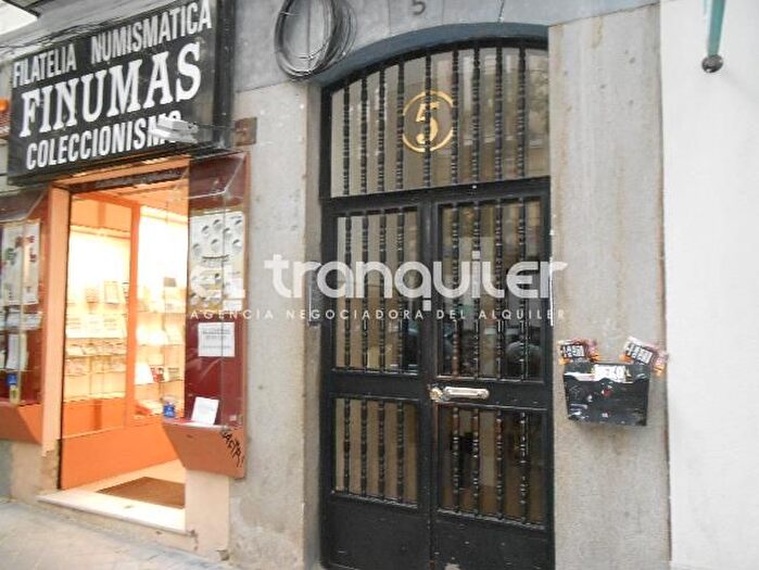Casas en venta y pisos alquiler - 1