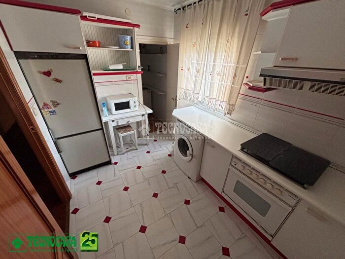 Casas en venta y pisos alquiler - 2