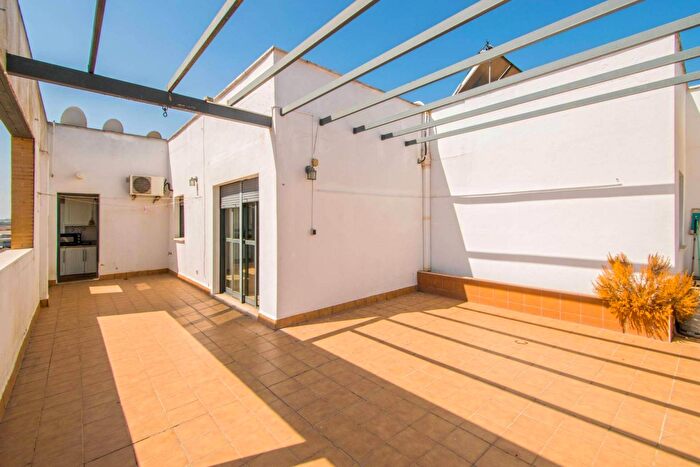Piso en venta en Andalucía, Sevilla de 2 habitaciones
