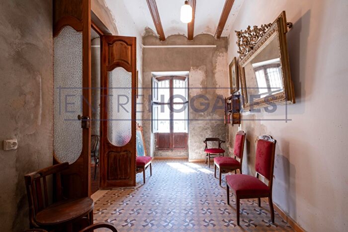 Casas en venta y pisos alquiler - 3