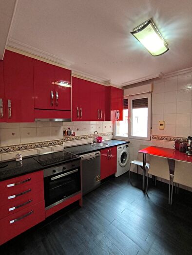 Casas en venta y pisos alquiler - 1