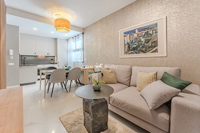 Casa en venta en Playa de San Juan, Guía de Isora de 2 habitaciones
