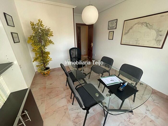 Casas en venta y pisos alquiler - 3