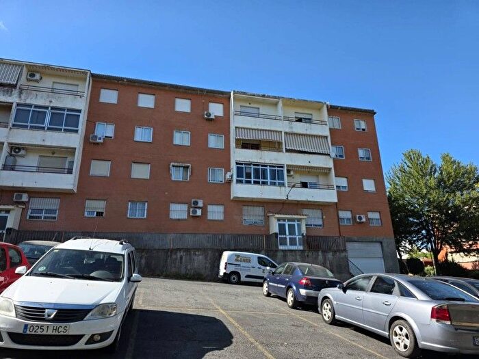 Piso en venta en Zona Norte Hospital Urbanizaciones, Plasencia de 4 habitaciones