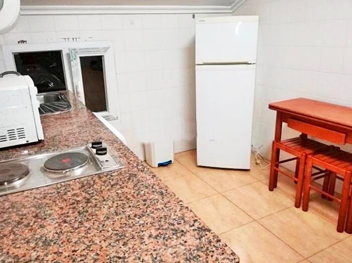 Casas en venta y pisos alquiler - 3