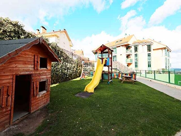 Piso en venta en Zaburdón Monte Escorial, San Lorenzo de El Escorial de 5 habitaciones