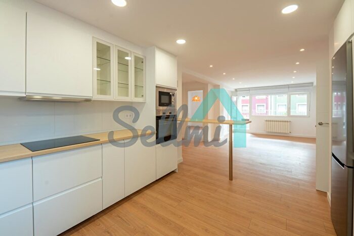 Casas en venta y pisos alquiler - 3