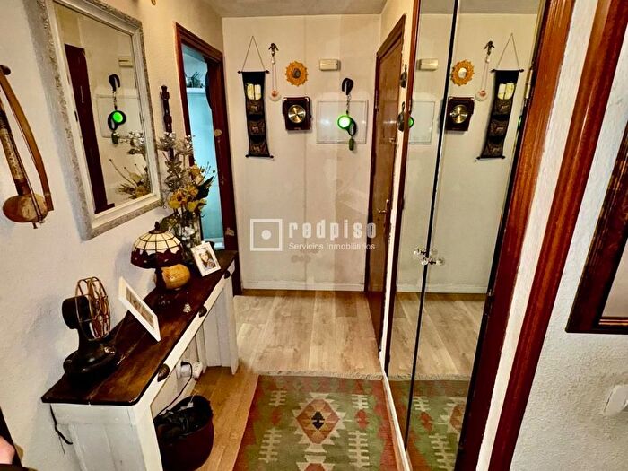 Piso en venta en Puente de Vallecas, Palomeras Bajas de 3 habitaciones