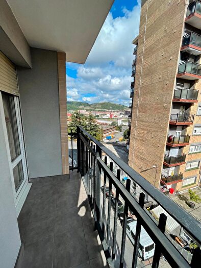 Piso en venta en Cruces, Barakaldo de 3 habitaciones
