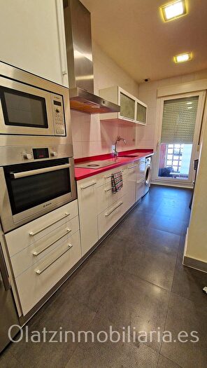 Casas en venta y pisos alquiler - 1