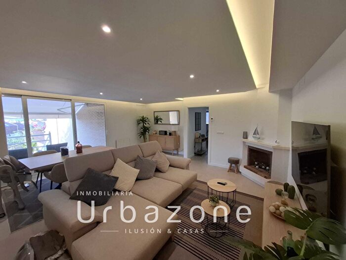 Casas en venta y pisos alquiler - 2