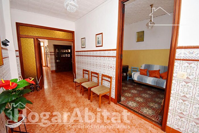 Casas en venta y pisos alquiler - 2