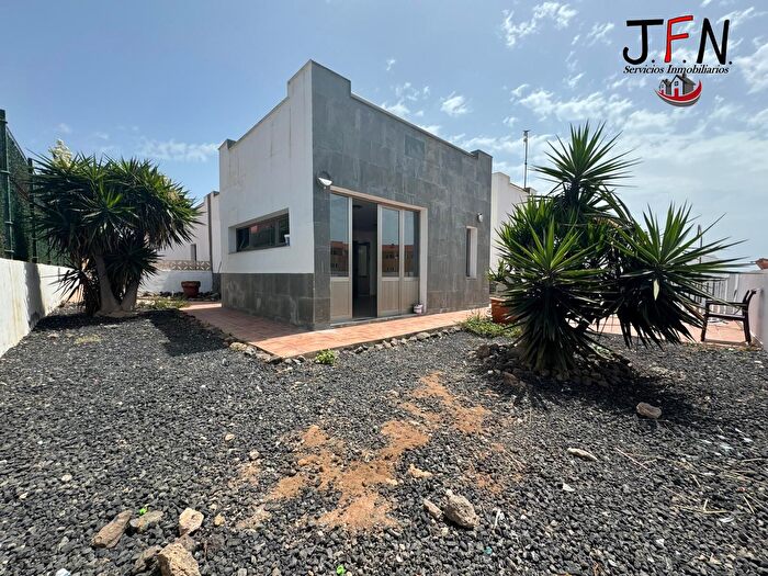 Casa en venta en Caleta de Fuste, Antigua de 3 habitaciones