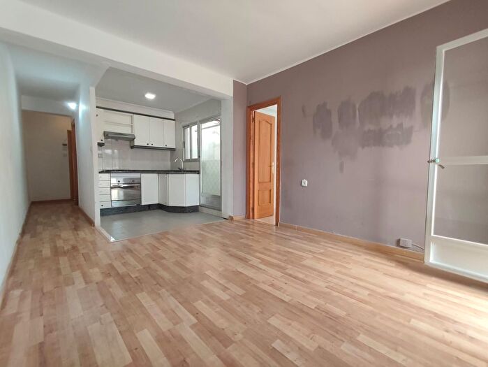 Piso en venta en Benicalap, Barrio de Benicalap de 2 habitaciones