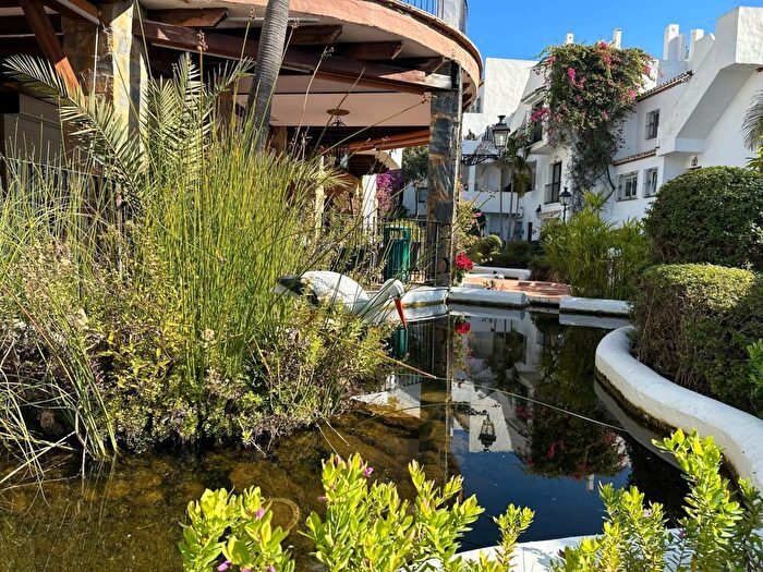 Casa en alquiler en Andalucía, Málaga de 2 habitaciones