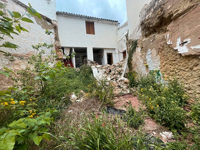 Casas en venta y pisos alquiler - 2