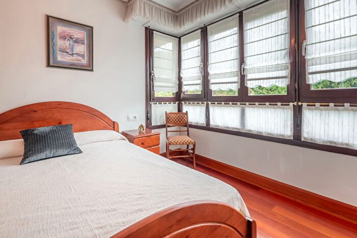 Casas en venta y pisos alquiler - 2