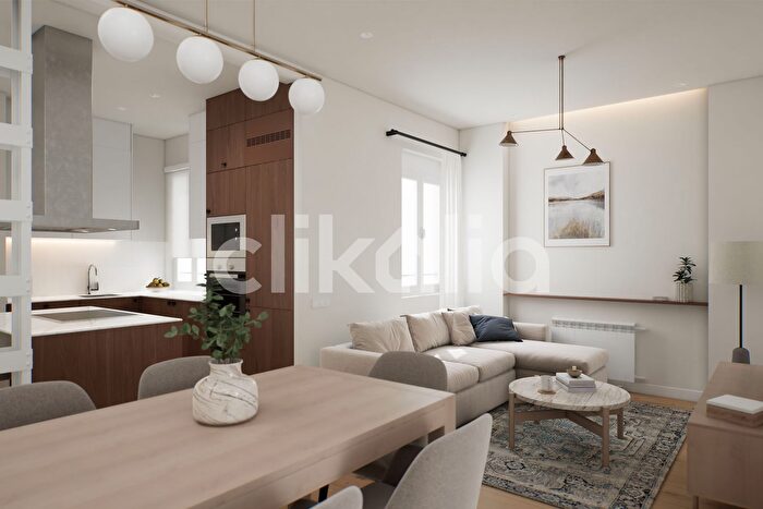 Casas en venta y pisos alquiler - 1