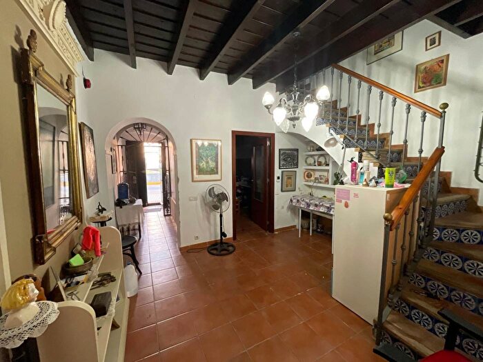 Casa en venta en Andalucía, Sevilla de 4 habitaciones