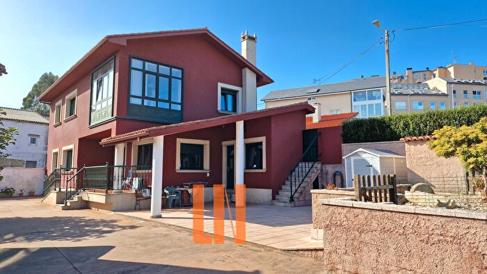 Casas en venta y pisos alquiler - 1