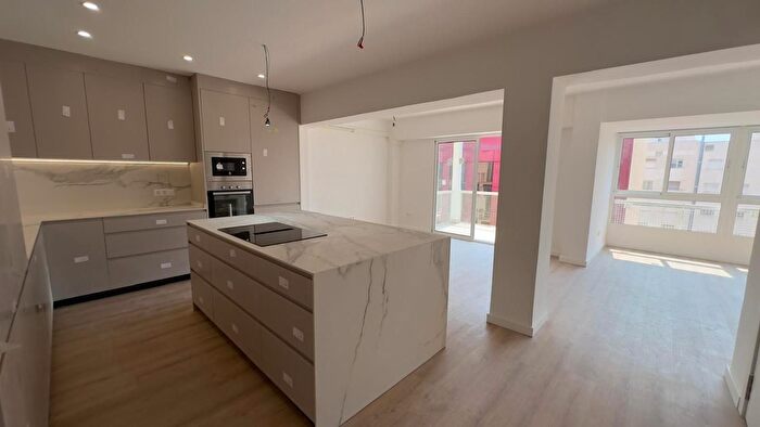Piso en venta en Centro, Ensanche Diputación de 3 habitaciones
