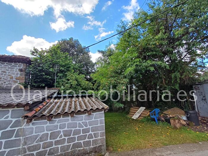 Casas en venta y pisos alquiler - 3