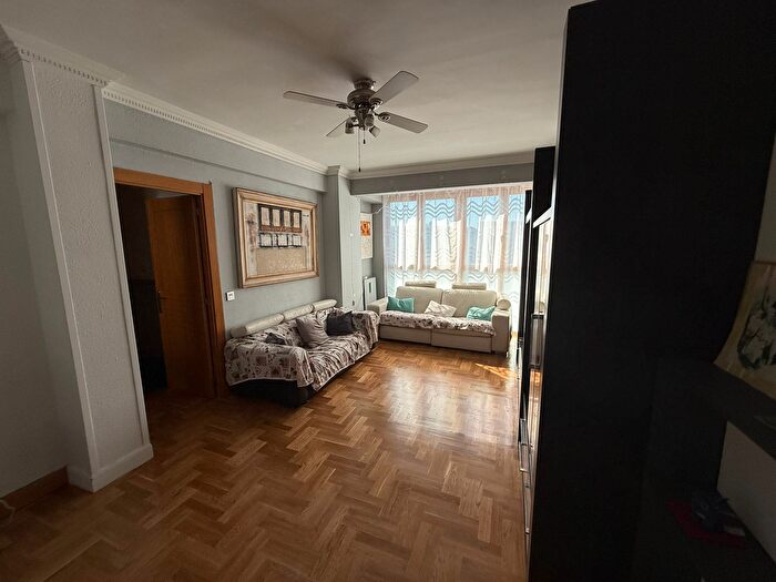 Piso en venta en Arrigorriaga, Bizkaia de 3 habitaciones