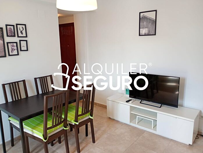 Casas en venta y pisos alquiler - 2