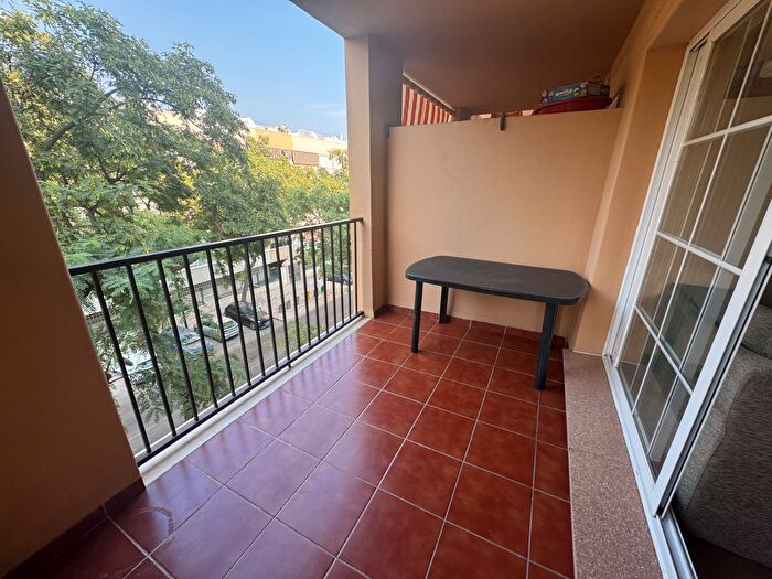 Piso en alquiler en Los Pacos, Fuengirola de 2 habitaciones