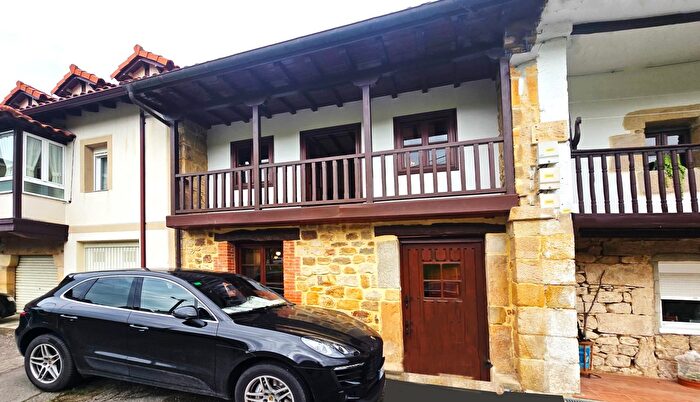 Casa en venta en Santa María de Cayón, Cantabria de 3 habitaciones