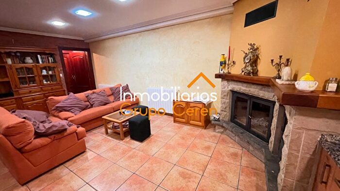 Casas en venta y pisos alquiler - 2